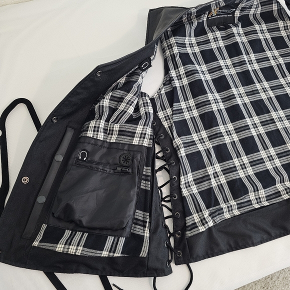 Xelement Unisex Black Leather Motorcycle Vest 4XL Conceal Carry Flannel Lined - Picture 10 of 16